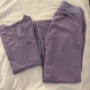 Figs Scrubs in Lavendar Dew